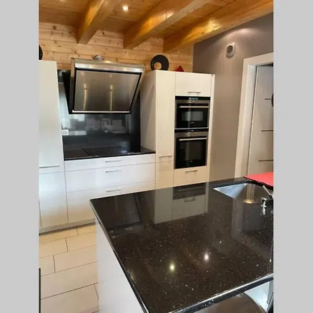Chalet Chalet Oxalys Entre Lacs Et Montagne, 8 Personnes, Jacuzzi