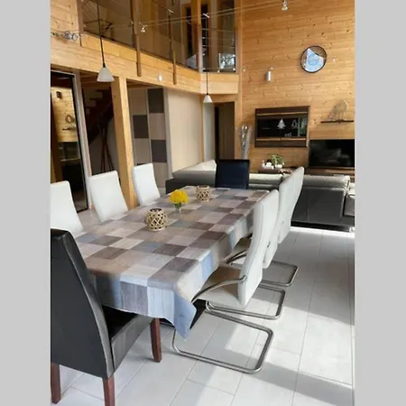 Chalet Chalet Oxalys Entre Lacs Et Montagne, 8 Personnes, Jacuzzi